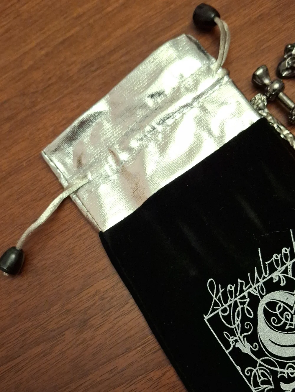 Storybook Cosmetics Silver Handle Makeup Brush Set of 5 Black Velvet Pouch